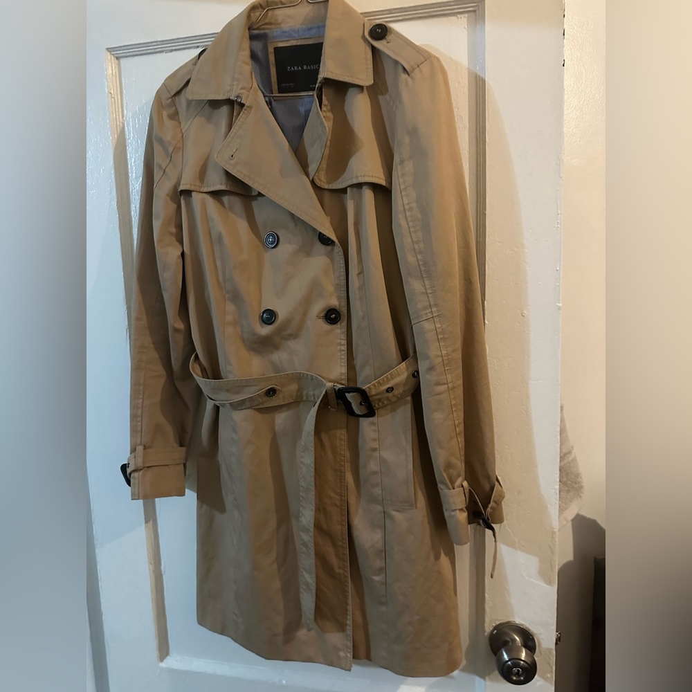 Trench Coat / Zara Basic / size L used